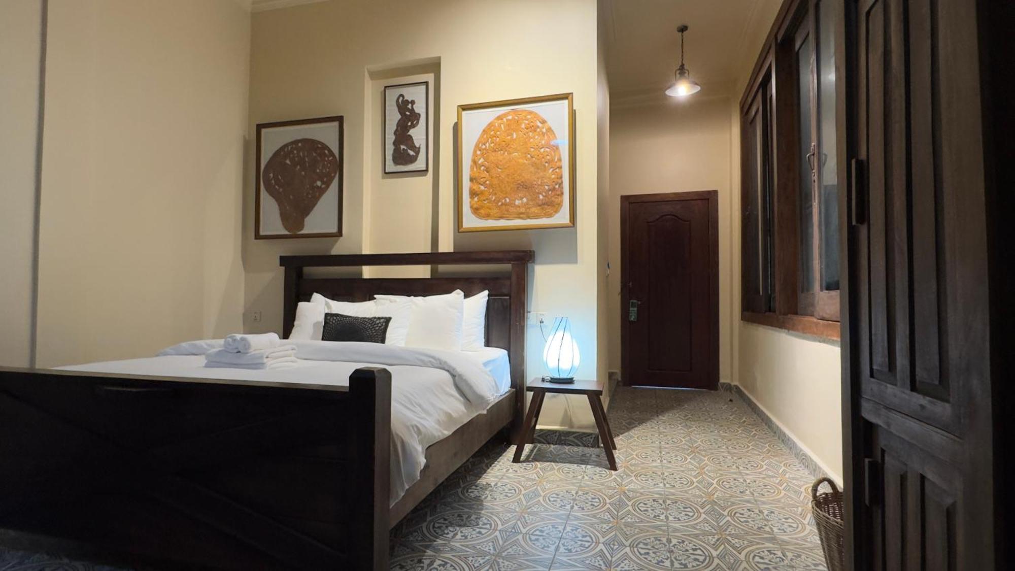 The J Break Boutique Hotell Kampot Exteriör bild