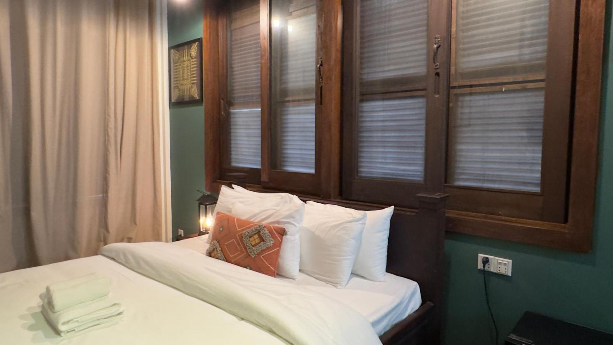 The J Break Boutique Hotell Kampot Exteriör bild